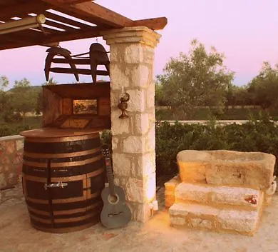 Agro Art Boutique And Luxury Villa Vanáto