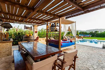 Agro Art Boutique And Luxury * Vanáto
